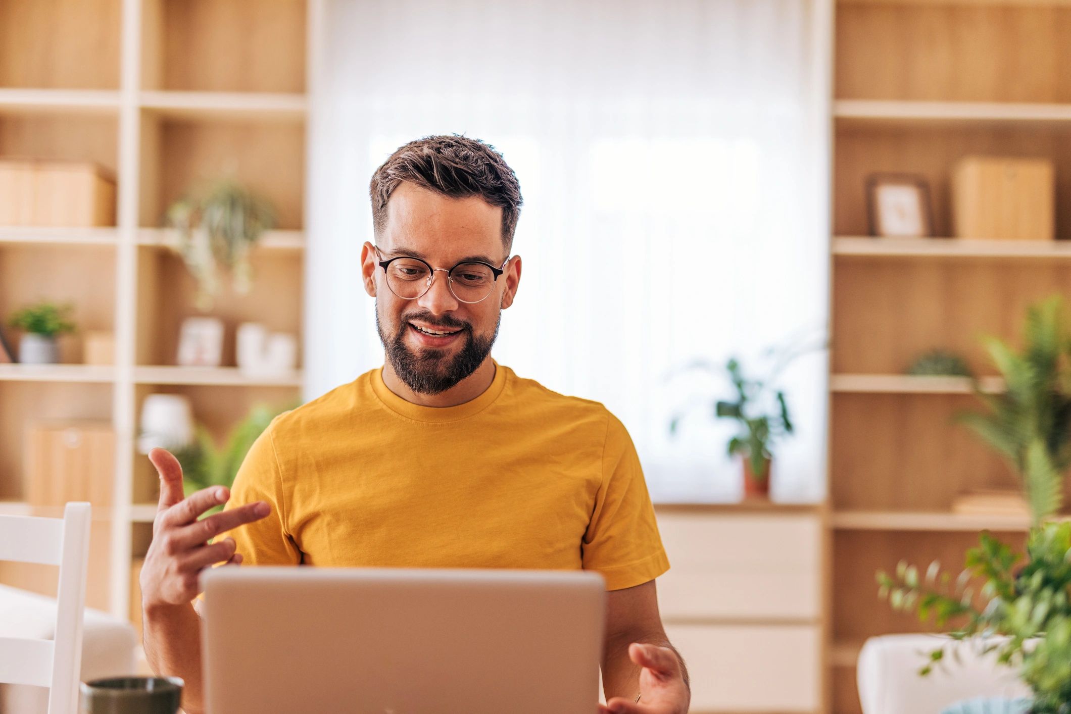 Online coaching session on a laptop video call